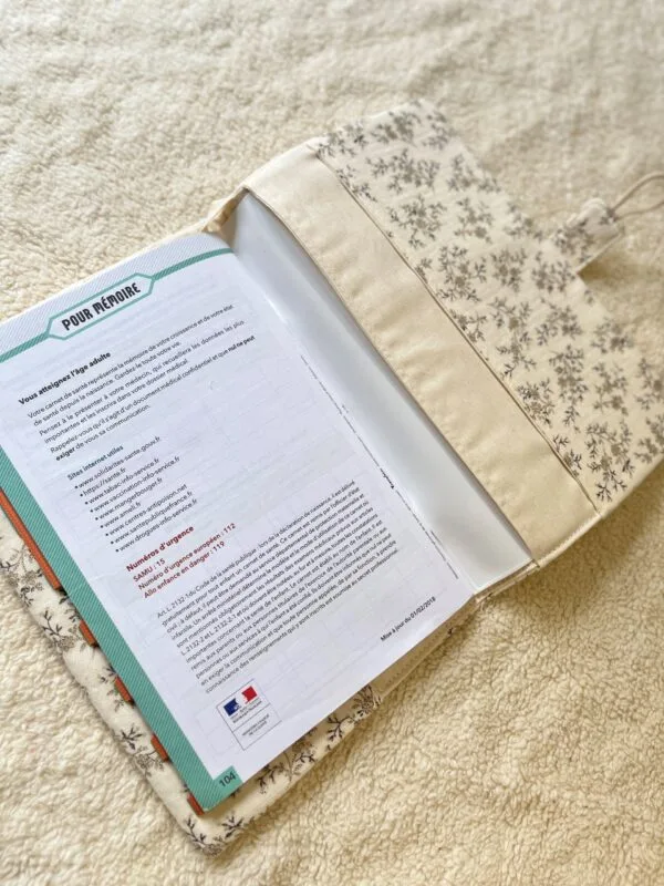 Protège carnet de santé en coton bio – Image 6